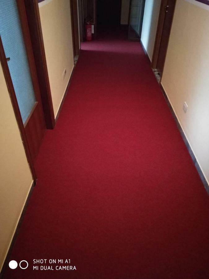 Chowdhury House Unit 2 メストレ エクステリア 写真